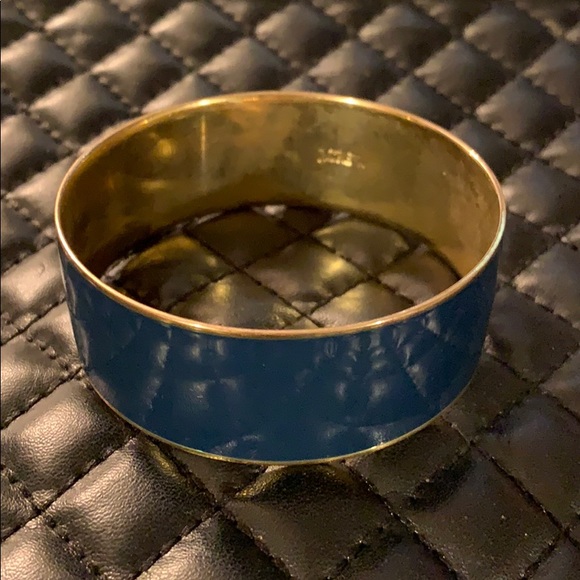 J Crew Gold Plated & Navy Blue Enamel Chunky Bangle Bracelet - Picture 4 of 5